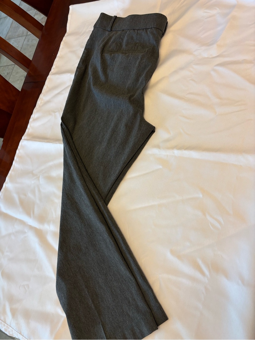 Liz Claiborne Amy Straight Dress Pull on Pants